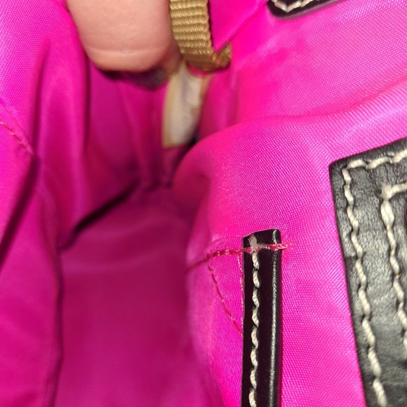 DOONEY & BOURKE  DOSNEY PRINCESS PURSE WITH MATCHING MINI WALLET - Picture 10 of 12